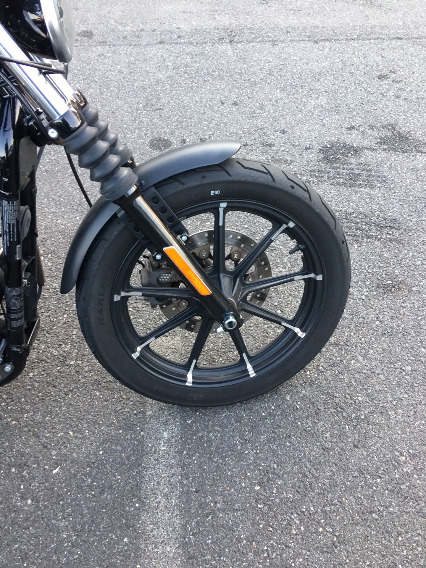 2016 Harley Davidson 883 iron