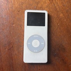 Genuine Apple iPod Nano 1st Gen 4GB A1137