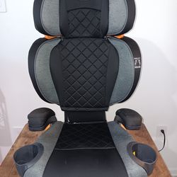 Chicco Toddler/Little Kids Carseat GREAT CONDITIONS