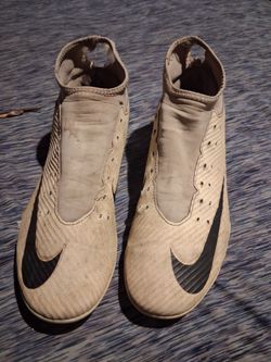 Nike Mercuria