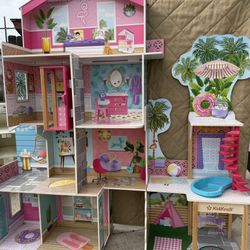 Item 1: Large KidKraft Multi-Level Dollhouse (Modern / Beach Style)