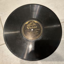 Antique Victrola With Records