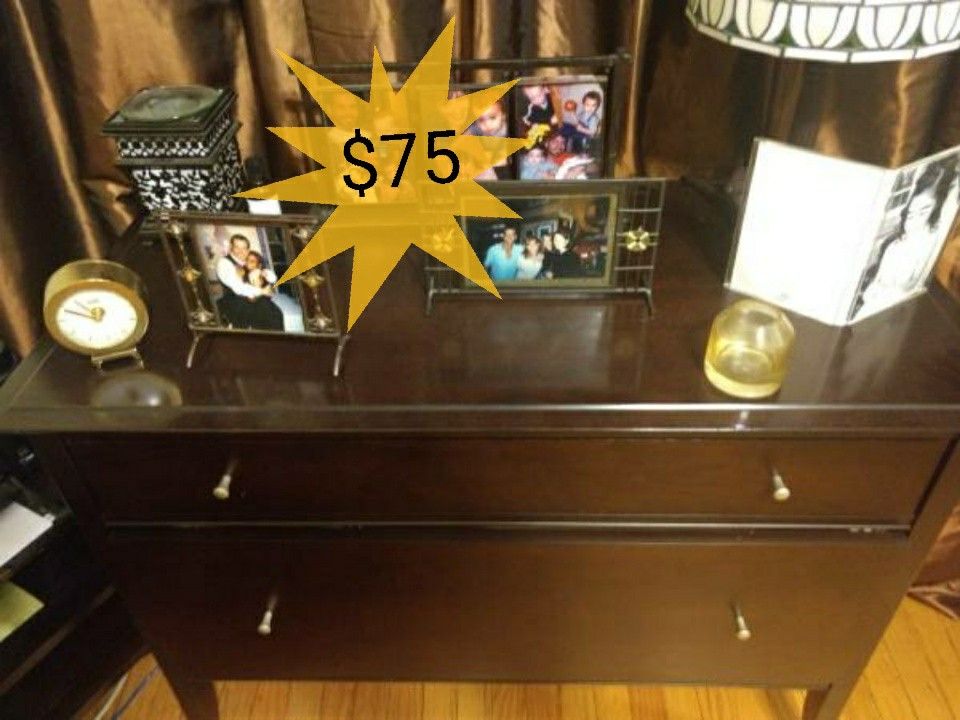 Dresser/file cabinet