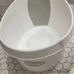 Shnuggle Baby Bath Tub