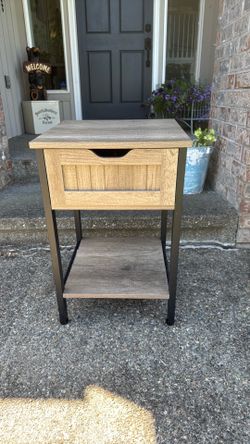 Bedside table/ end table