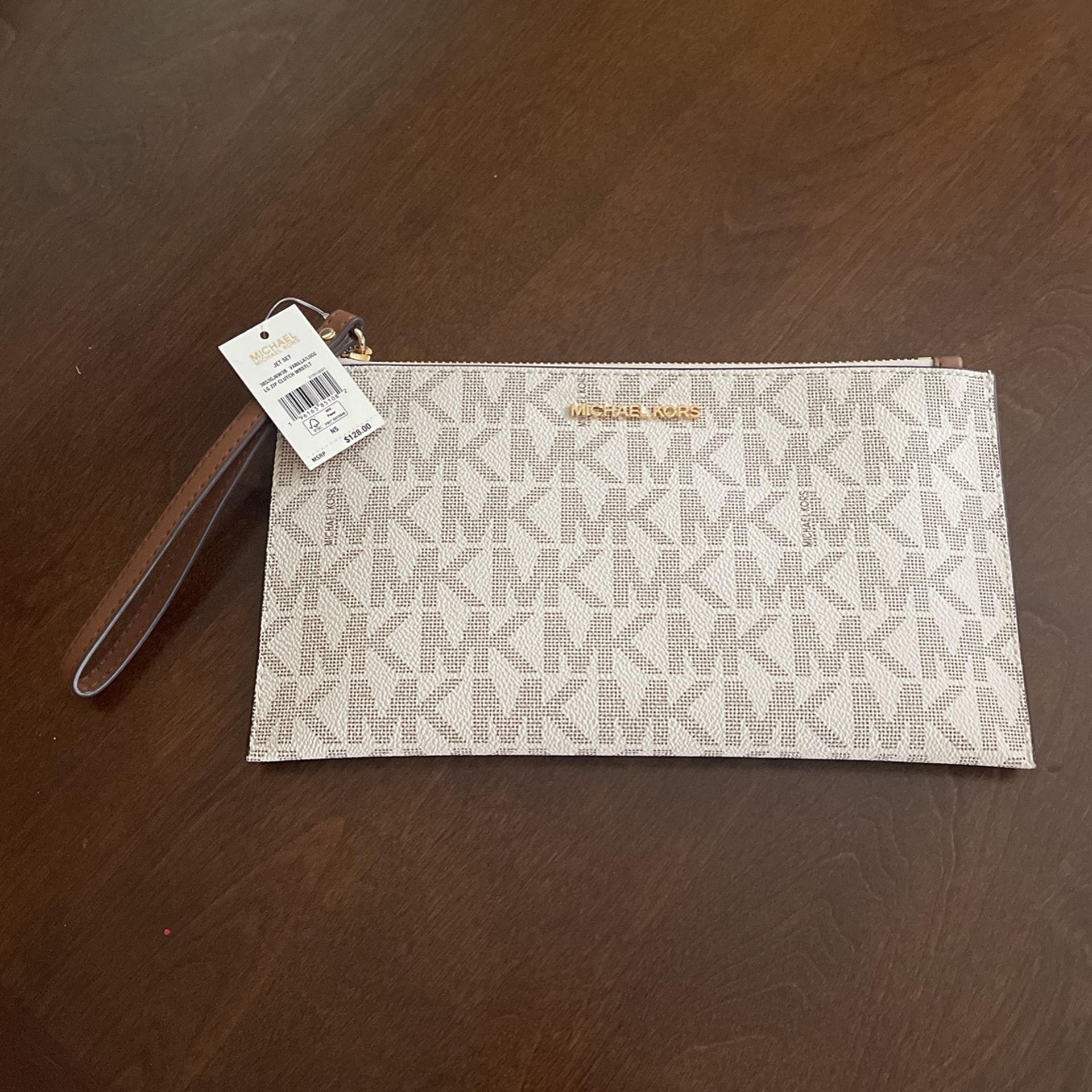 Michael Kors Voyager Tote - Vanilla for Sale in Guthrie, OK - OfferUp