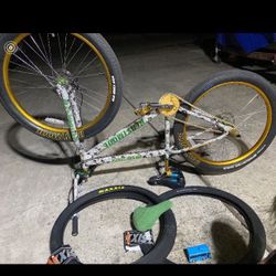 Beastmode Great Condition 900!!!