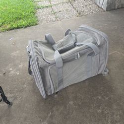 Dog Carrier 