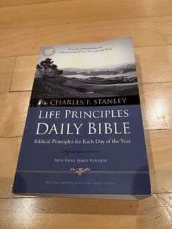 Charles Stanley Life Principles & Devotion Book
