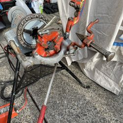 Rigid 300 Pipe Threader