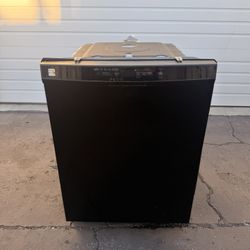 Kenmore Dishwasher - Works Great 