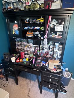 Office Desk With Hutch