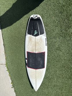 Surfboard Sharp Eye 5’5