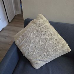 Cream Cable Knit Cuddle Pillow