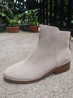 Cole Haan Ramona Ankle Bootie W30875 Light Sesame Waterproof Suede Womens Sz 9B