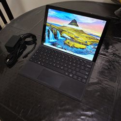 MICROSOFT SURFACE PRO 6 WITH THE KEYBOARD
