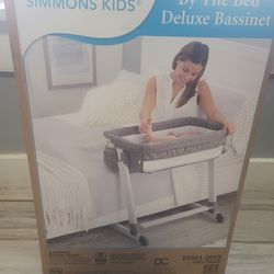 Simmons Baby Bassinet