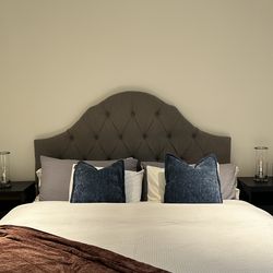 King size Bed with Mattress