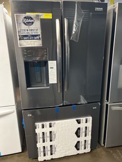 NEW OPEN BOX BLACK STAINLESS STEEL FRIGIDAIRE REFRIGERATOR
