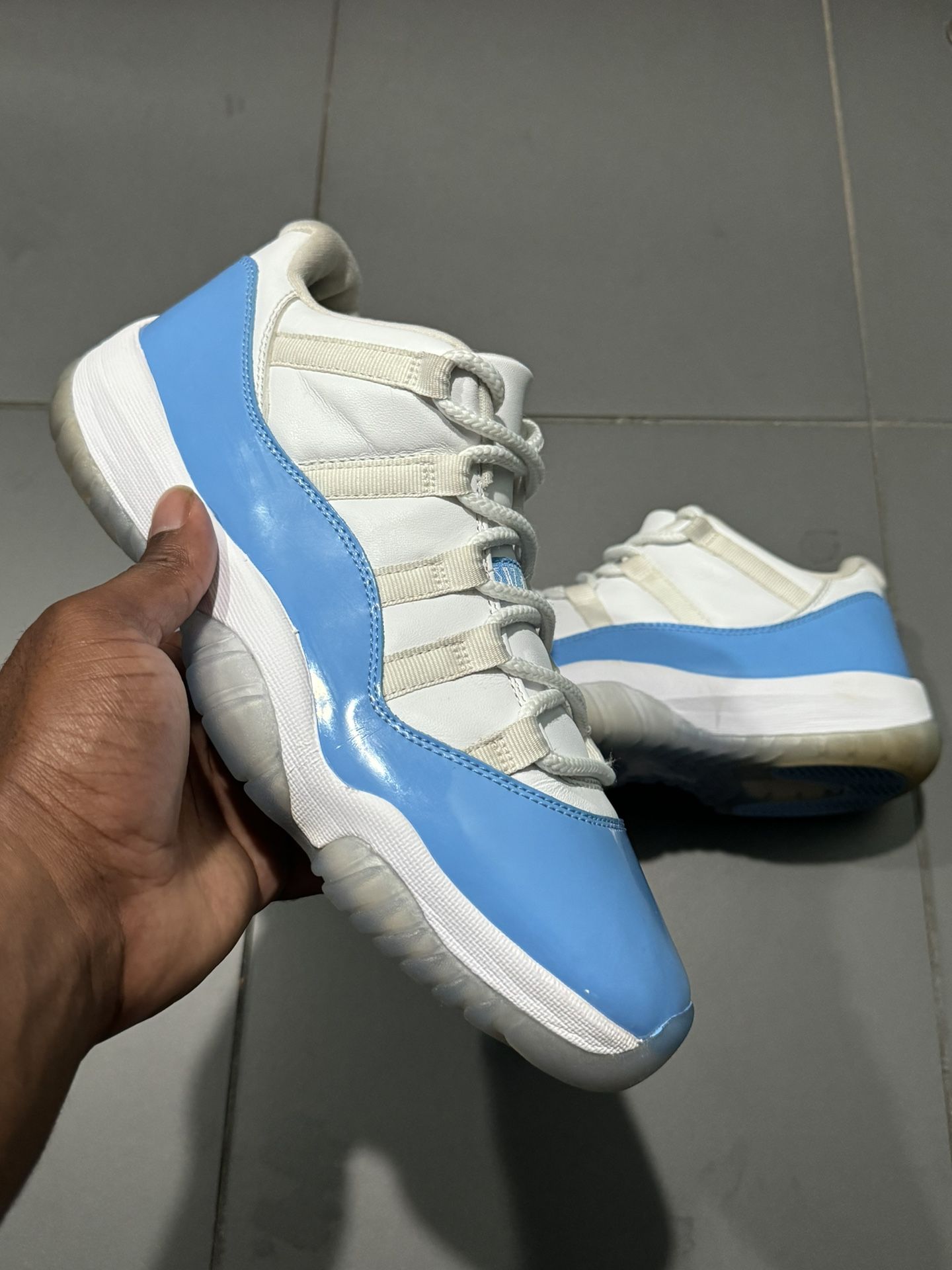 Jordan 11 Retro Low UNC 2017 Blue