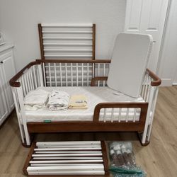 Nestig 4-in-1 Cloud Crib + Newton Baby BreathableMattress