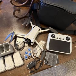 DJI mini 3 Pro With Fly More Package