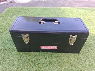Vintage Craftsman metal toolbox