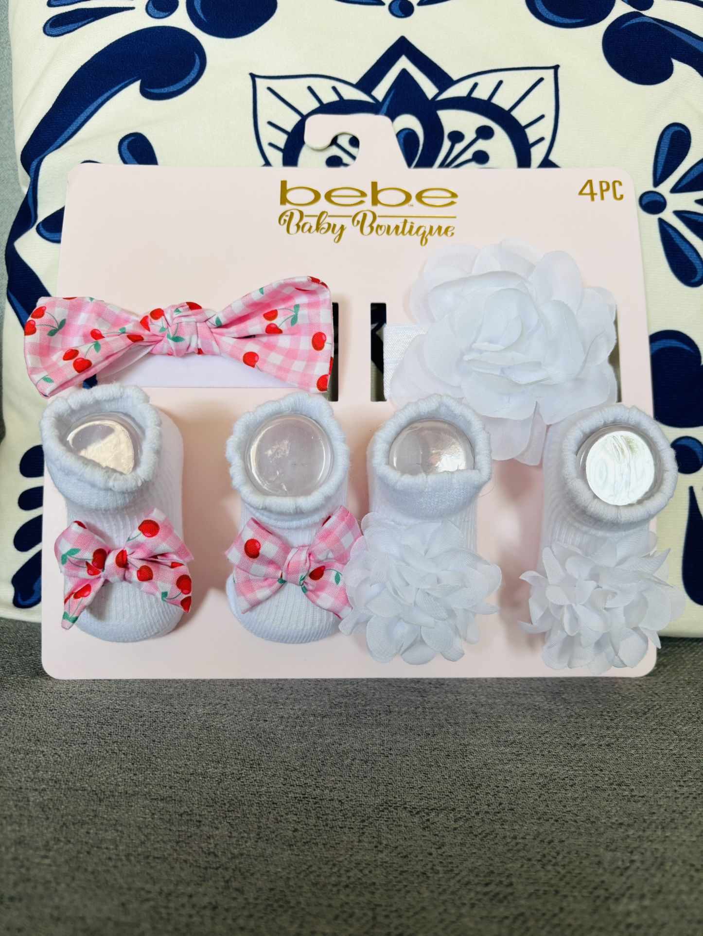 Baby cherry & white flower set