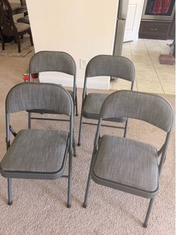 Foldable chairs