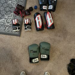 Boxing Gloves And Sparring Equipment