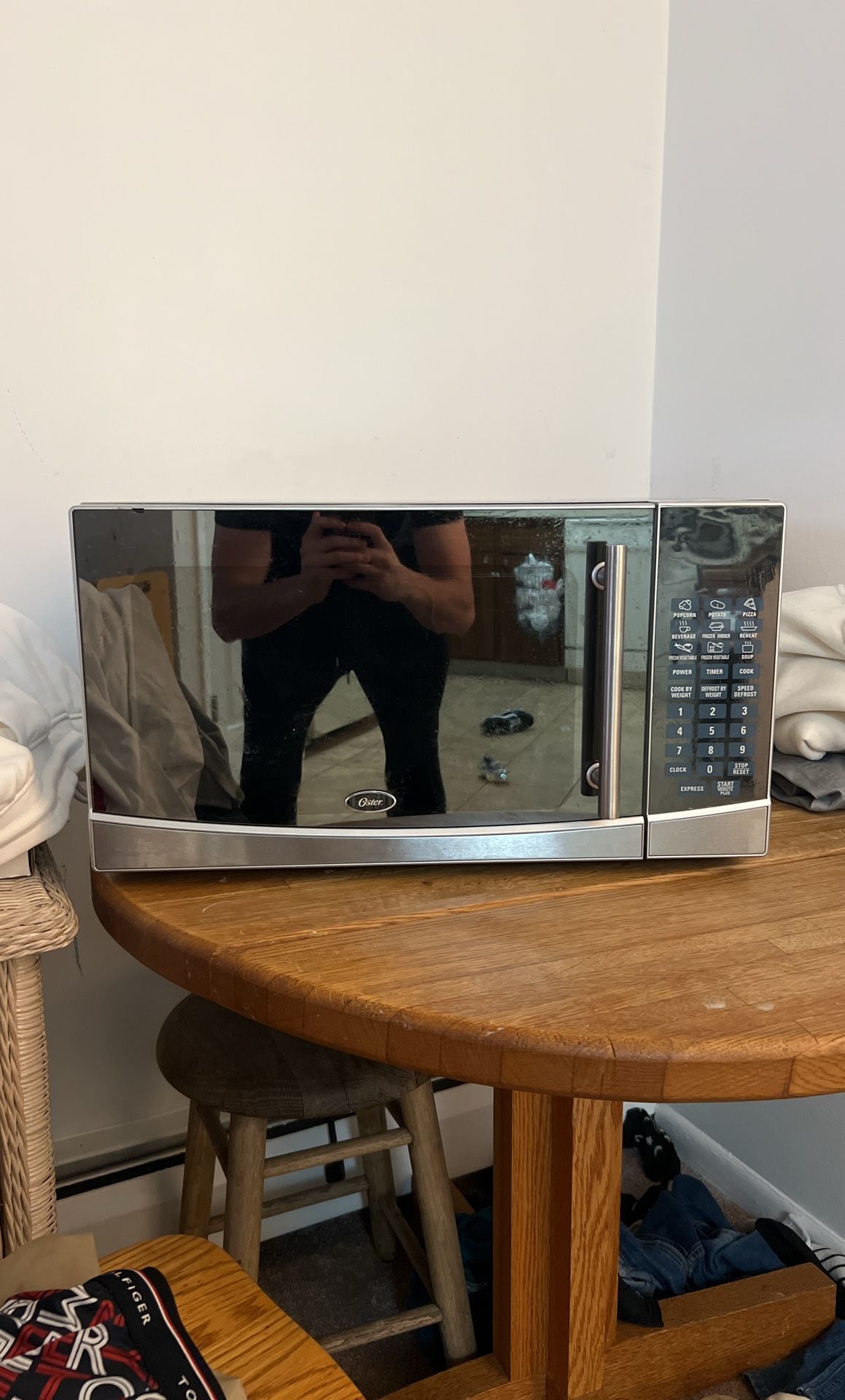 Oster Microwave