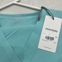 Women’s Scrubs