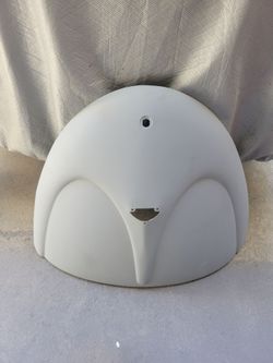 vw  W deck lid