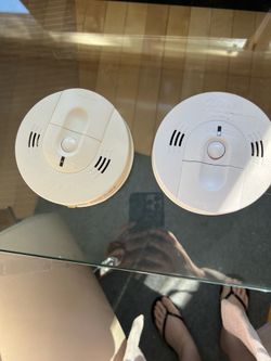 2 Smoke and Carbon Monoxide detectors