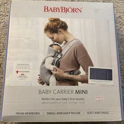 Bay Bjorn Baby Carrier Mini