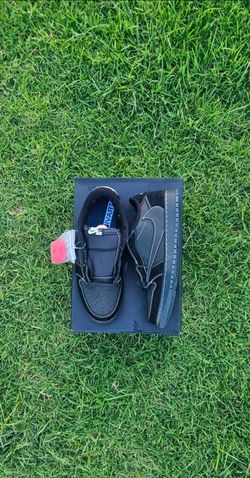 Travis Scott Phantom Lows