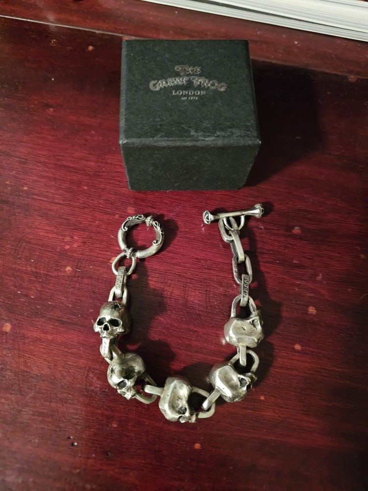 The Great Frog .925 solid sterling silver Skull bracelet