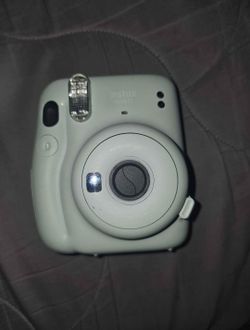 Fujifilm Mini 11 Instant Camera