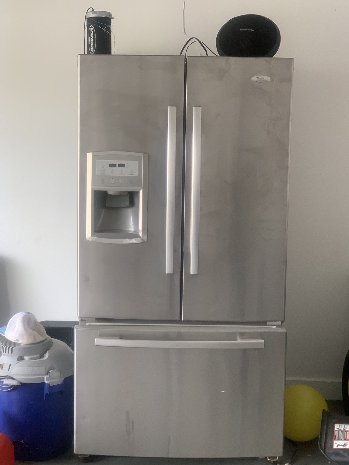 Whirlpool refrigerator