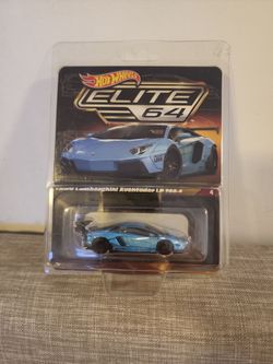 Hot Wheels elite 64 LBWK Lamborghini Aventador LP 700-4