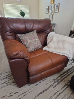 Cat napper leather recliner