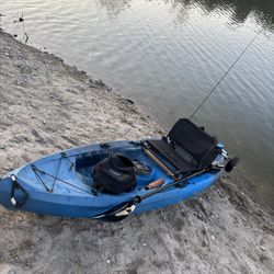 Fishing kayak