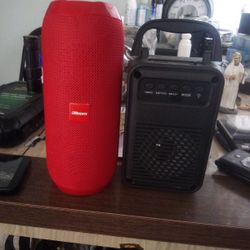 Too New Soeackers Askin $15 For Both Or 12 The Red One New New Nd The Black On For $10