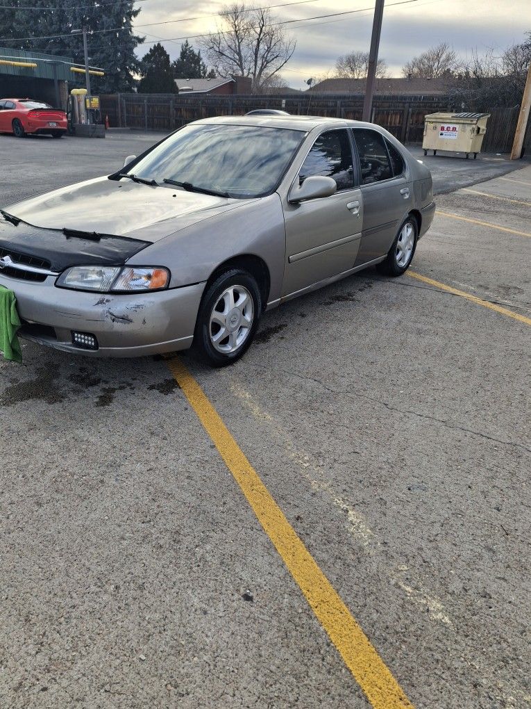 1999 Nissan Altima