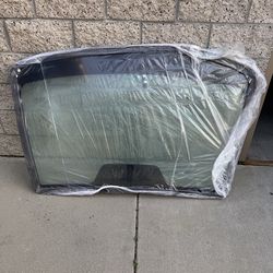 Toyota Highlander 2014-2016 windshield