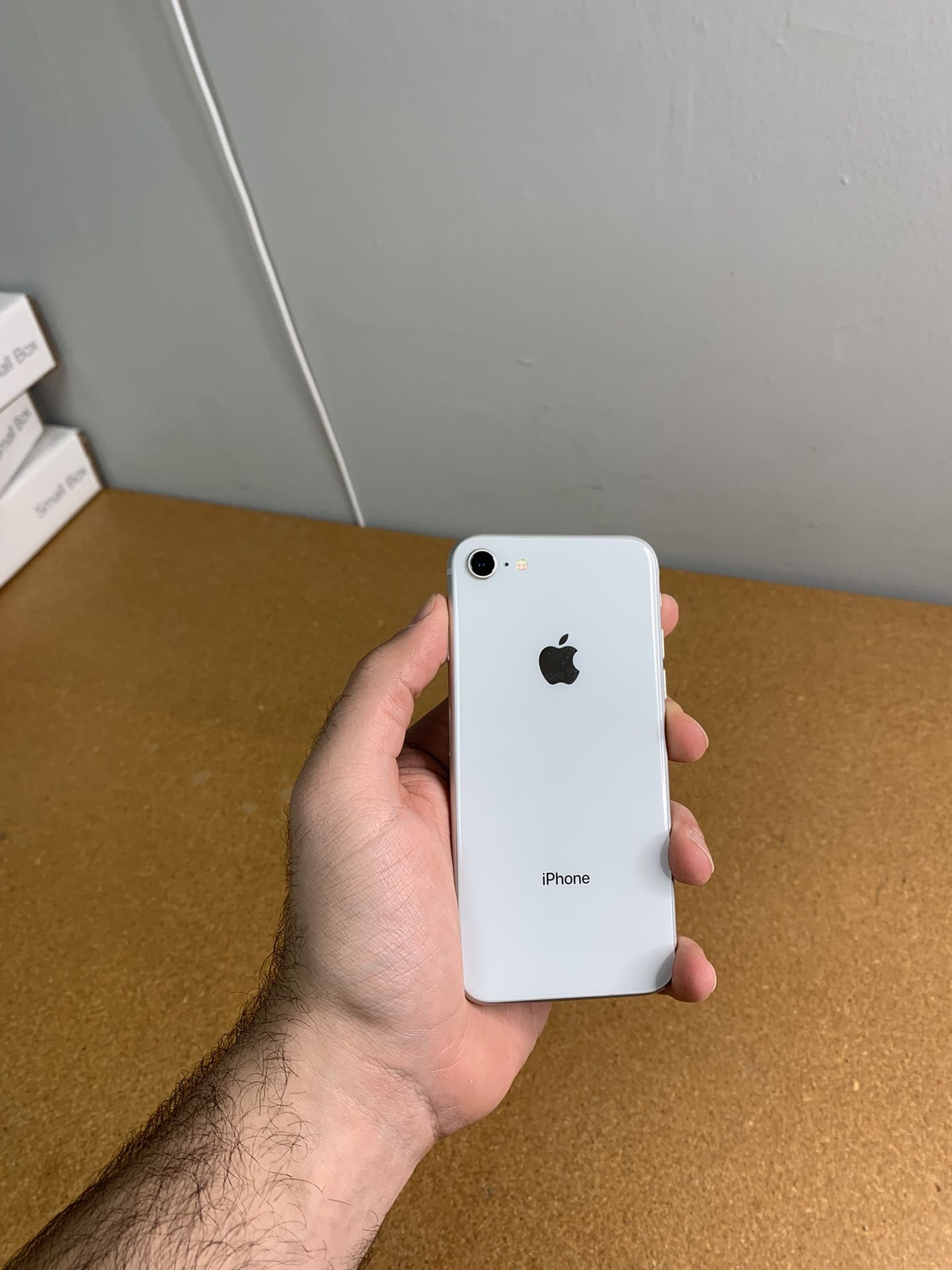 iPhone 8 64Gb Unlocked