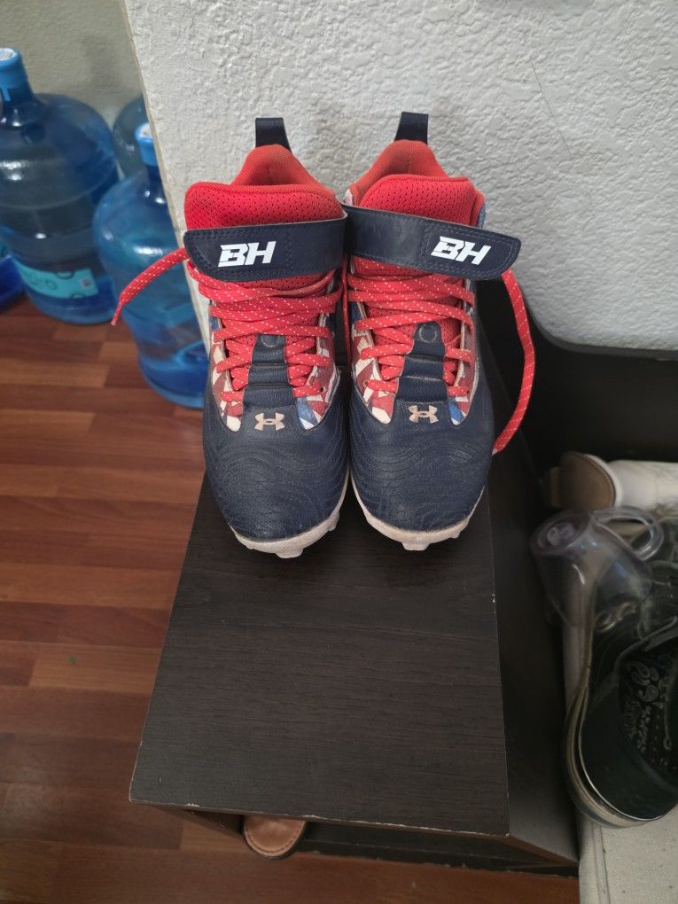 Cleats Baseball Shoes