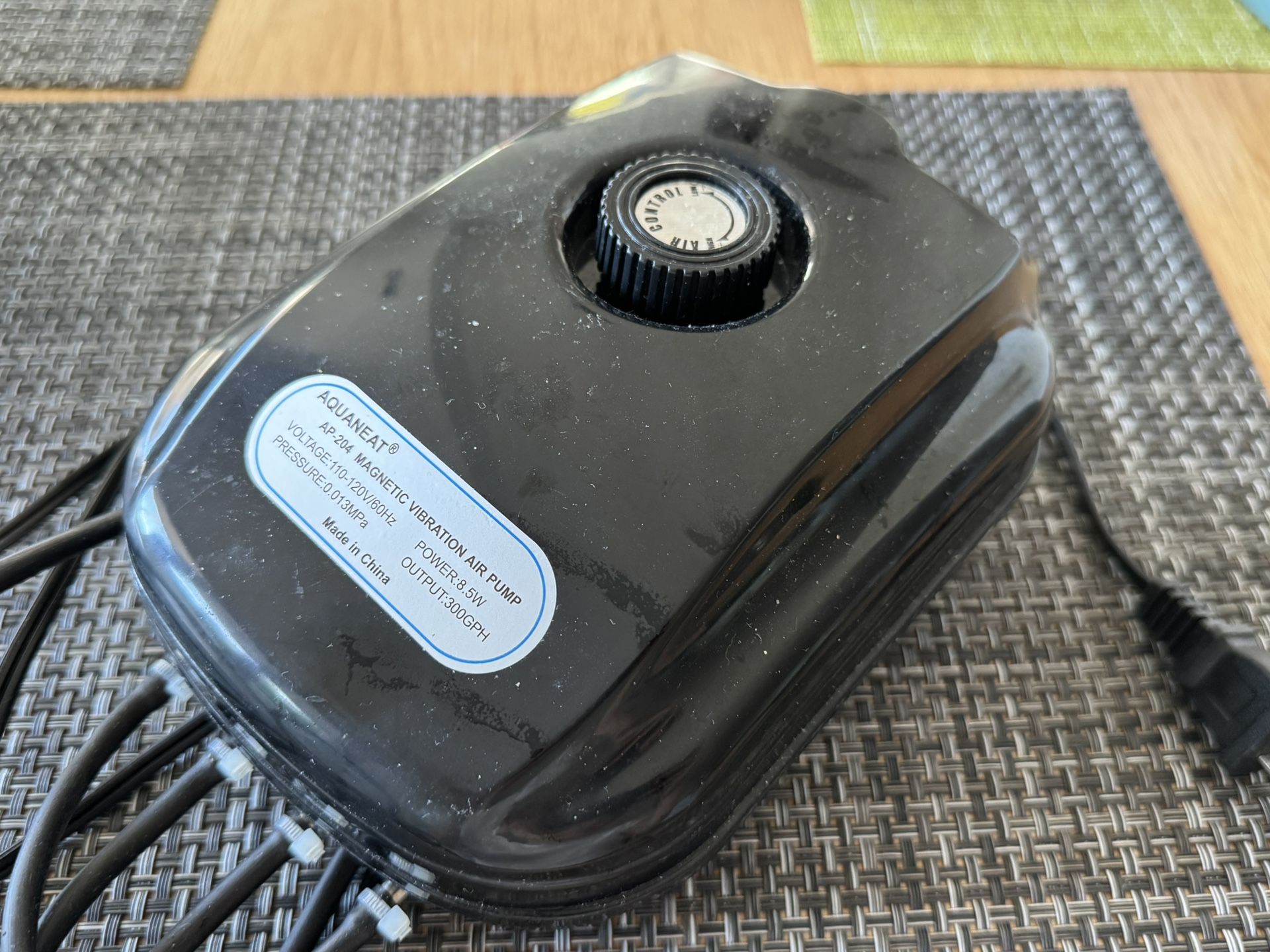 Aquaneat AP-204 Magnetic Vibration Air Pump