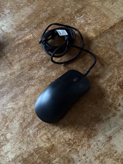 OP1 8k V2 wired gaming mouse