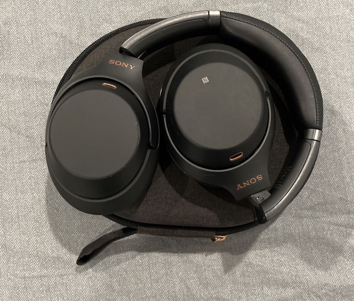 Sony WH-1000MX3 Noise canceling Bluetooth headphones WH1000MX3